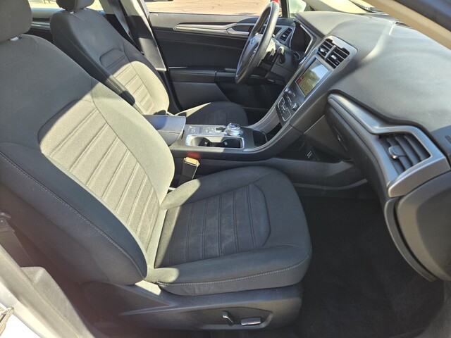 2019 Ford Fusion SE - Oxford White exterior view 15