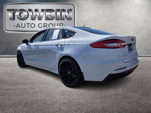 2019 Ford Fusion SE - Oxford White exterior view 6