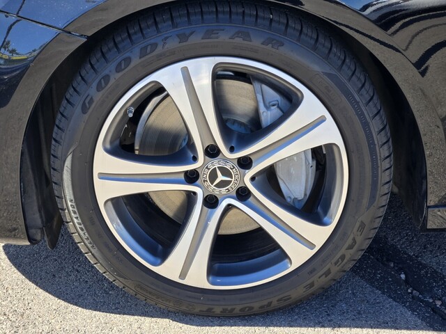 2020 Mercedes-Benz E-Class E 350 - Black exterior view 9