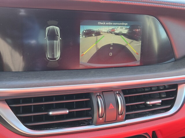 2020 Alfa Romeo Stelvio Ti - Alfa White exterior view 19