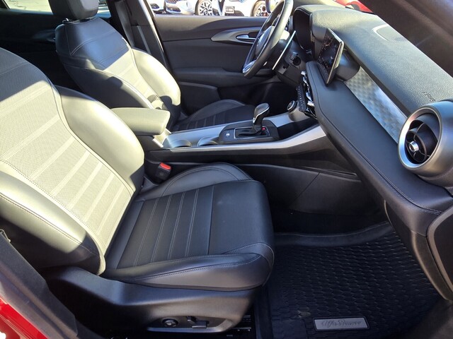 2024 Alfa Romeo Tonale Veloce - Alfa Rosso exterior view 15