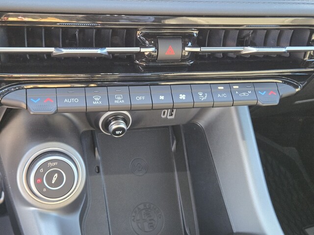 2024 Alfa Romeo Tonale Veloce - Alfa Rosso exterior view 20