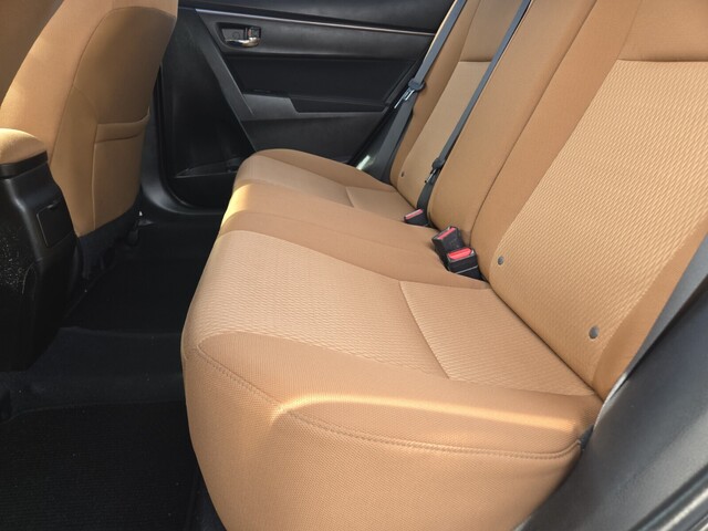 2014 Toyota Corolla LE - Super White exterior view 11