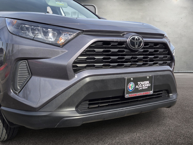 2021 Toyota RAV4 LE - Magnetic Gray Metallic exterior view 8