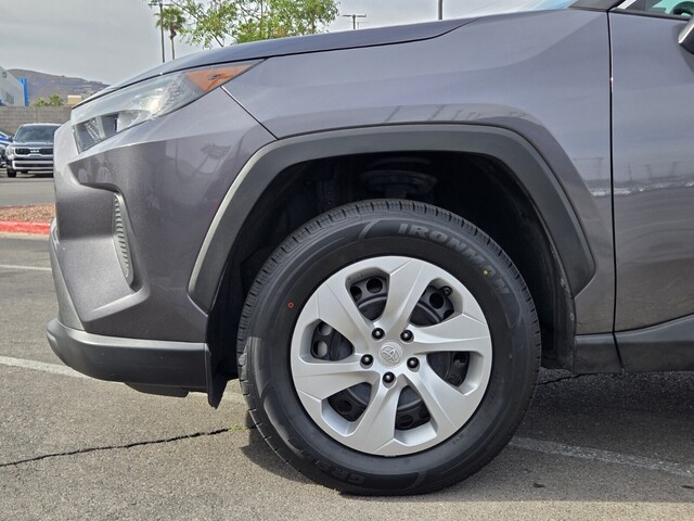 2021 Toyota RAV4 LE - Magnetic Gray Metallic exterior view 9