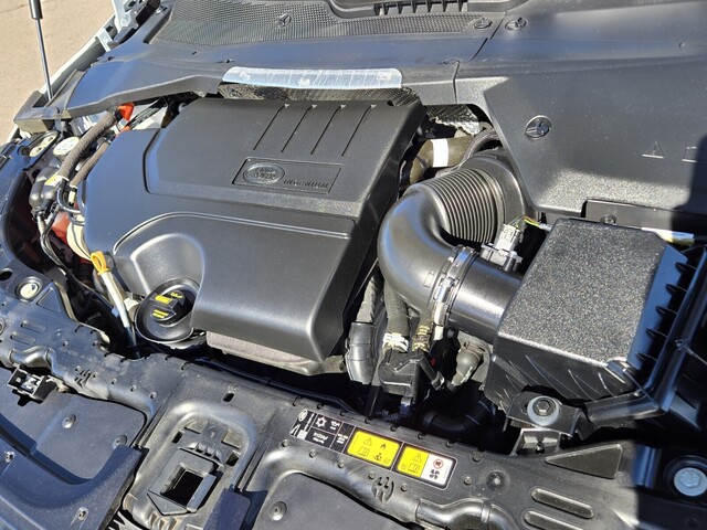 2024 Land Rover Range Rover Evoque Dynamic - null exterior view 16