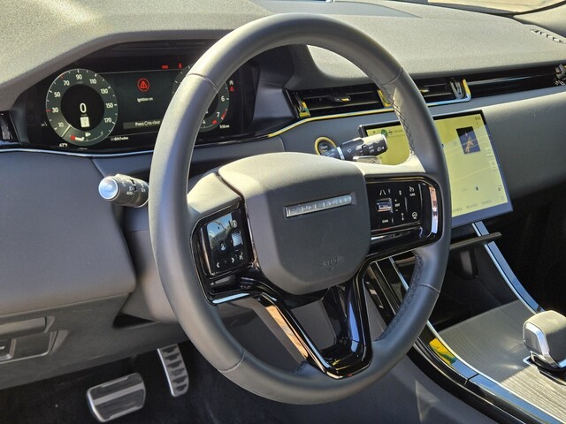 2024 Land Rover Range Rover Evoque Dynamic - null exterior view 18