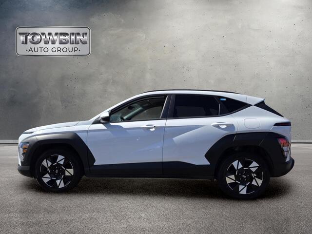 2025 Hyundai Kona SEL - White exterior view 7