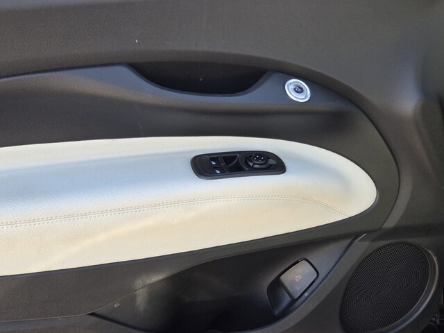 2024 Fiat 500e Battery Electric - Tuxedo Black exterior view 17