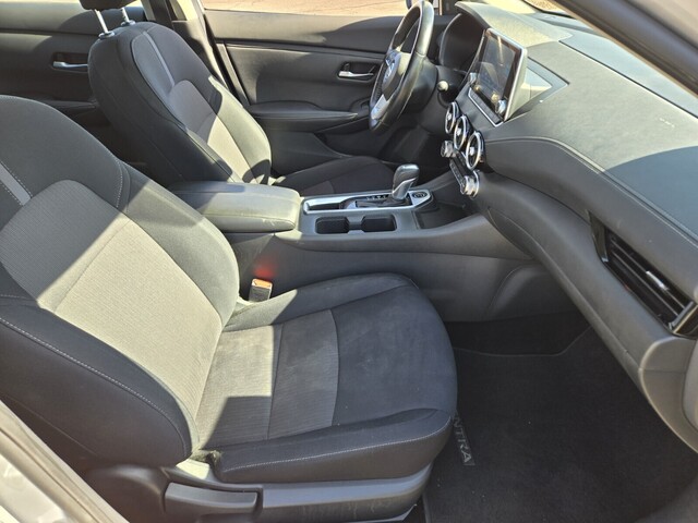 2022 Nissan Sentra SV - Brilliant Silver Metallic exterior view 15