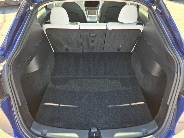 2021 Tesla Model Y Long Range - Deep Blue Metallic exterior view 13