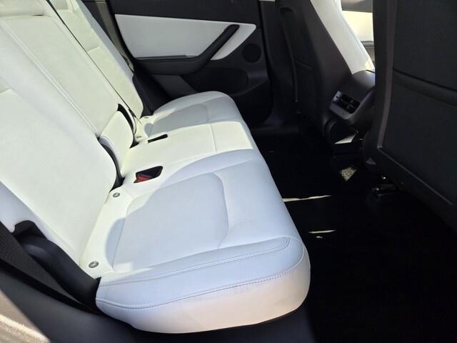 2021 Tesla Model Y Long Range - Deep Blue Metallic exterior view 14