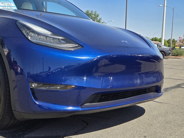 2021 Tesla Model Y Long Range - Deep Blue Metallic exterior view 8