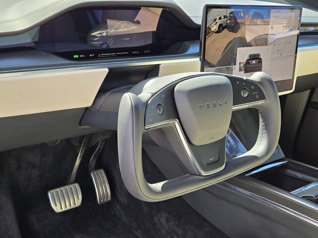 2022 Tesla Model X Plaid - Midnight Silver Metallic exterior view 18
