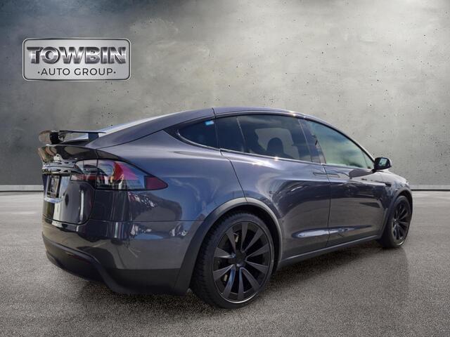2022 Tesla Model X Plaid - Midnight Silver Metallic exterior view 4