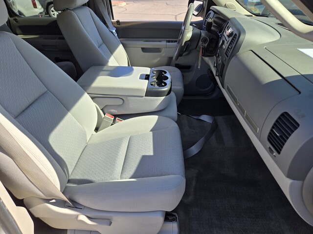2011 GMC Sierra 1500 Xtra Fuel Economy - Pure Silver Metallic exterior view 15