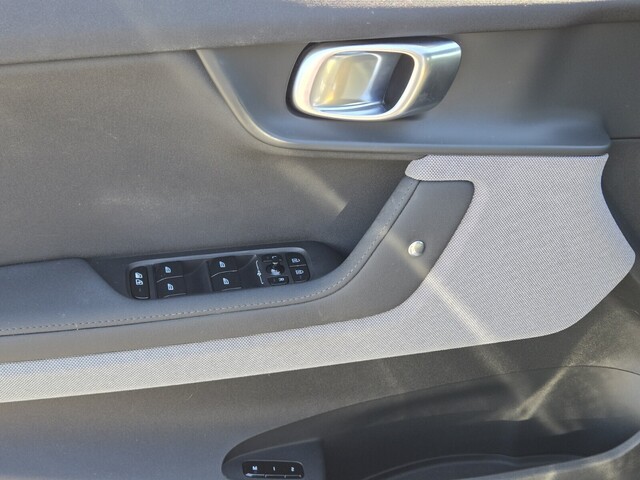 2023 Polestar 2 Long Range Dual Motor Performance - Midnight Metallic exterior view 17