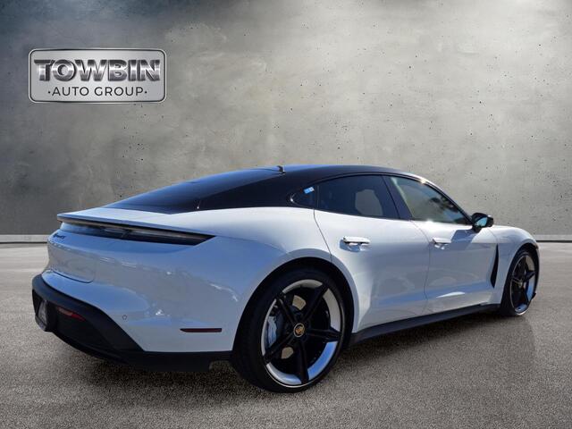 2021 Porsche Taycan 4S - White exterior view 4