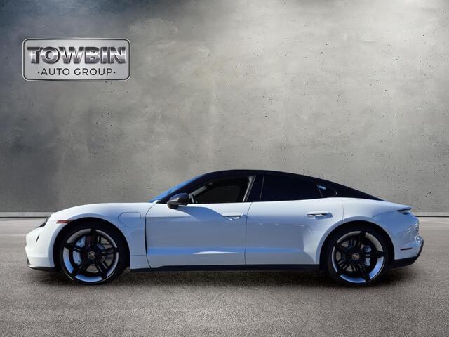 2021 Porsche Taycan 4S - White exterior view 7