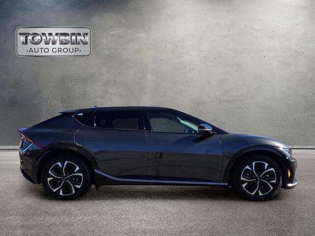 2023 Kia EV6 Wind - Gray exterior view 3