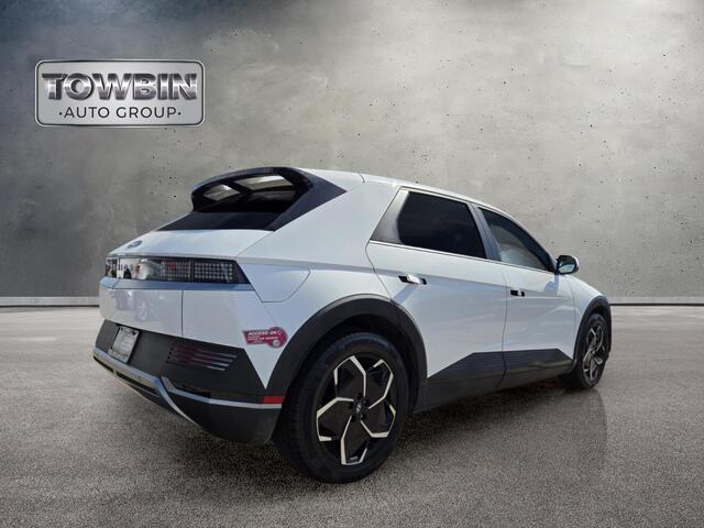 2024 Hyundai IONIQ 5 SEL - White exterior view 4