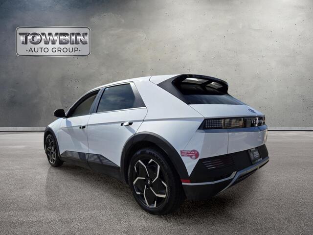 2024 Hyundai IONIQ 5 SEL - White exterior view 6
