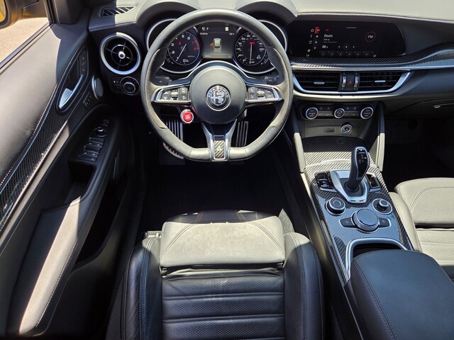 2022 Alfa Romeo Stelvio Quadrifoglio - Ocra Gt Tri-Coat exterior view 13