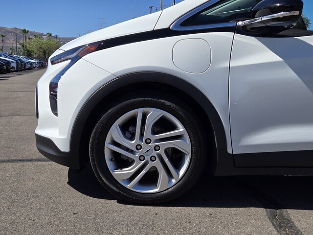 2023 Chevrolet Bolt EV 1LT - Summit White exterior view 9