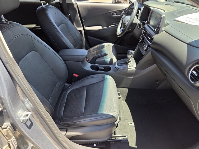 2021 Hyundai Kona Ultimate - Silver exterior view 16