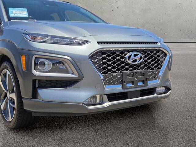 2021 Hyundai Kona Ultimate - Silver exterior view 8