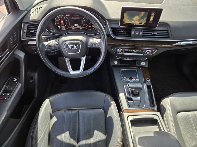 2018 Audi Q5 2.0T - Silver Metallic exterior view 12