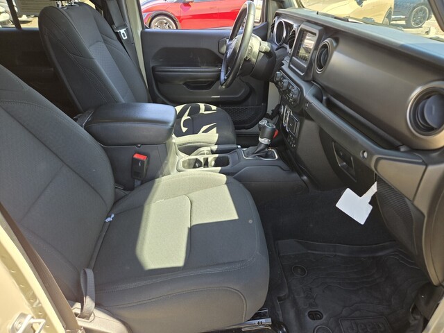 2020 Jeep Gladiator Sport - Gobi Clearcoat exterior view 15