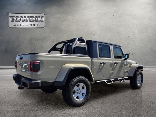 2020 Jeep Gladiator Sport - Gobi Clearcoat exterior view 4