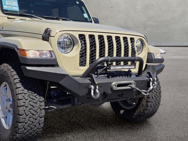 2020 Jeep Gladiator Sport - Gobi Clearcoat exterior view 8