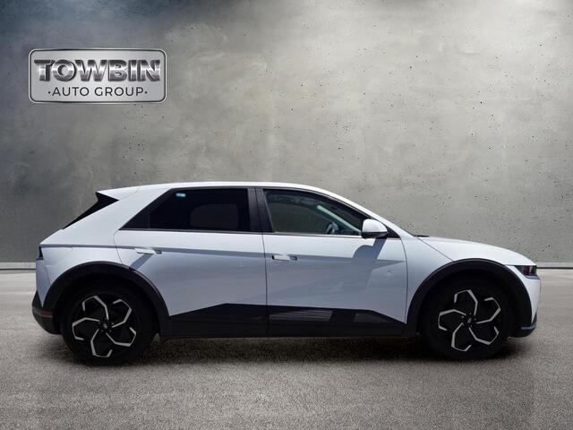 2023 Hyundai IONIQ 5 SE - White exterior view 3