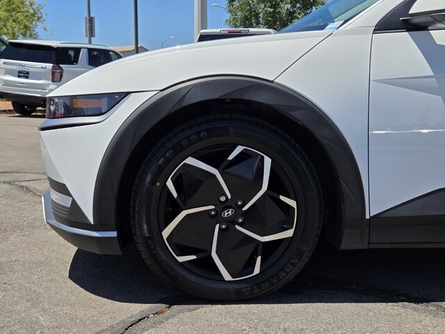 2023 Hyundai IONIQ 5 SE - White exterior view 9