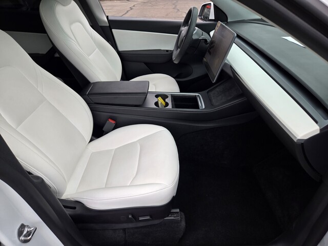 2021 Tesla Model Y Long Range - Pearl White Multi-Coat exterior view 15
