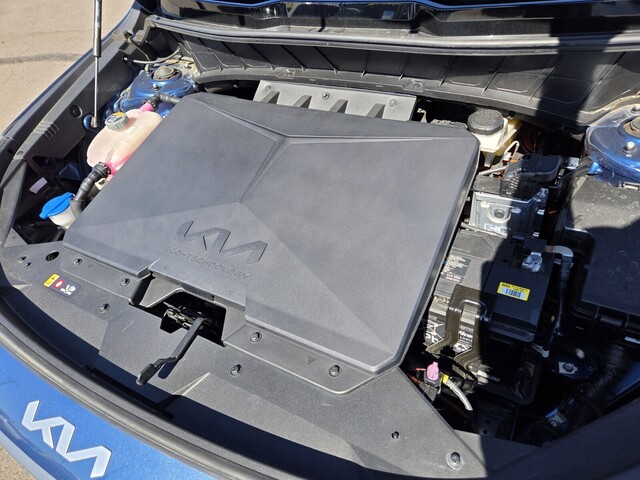 2023 Kia Niro EV Wind - Mineral Blue exterior view 16