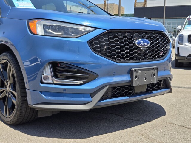 2019 Ford Edge ST - Blue Metallic exterior view 8