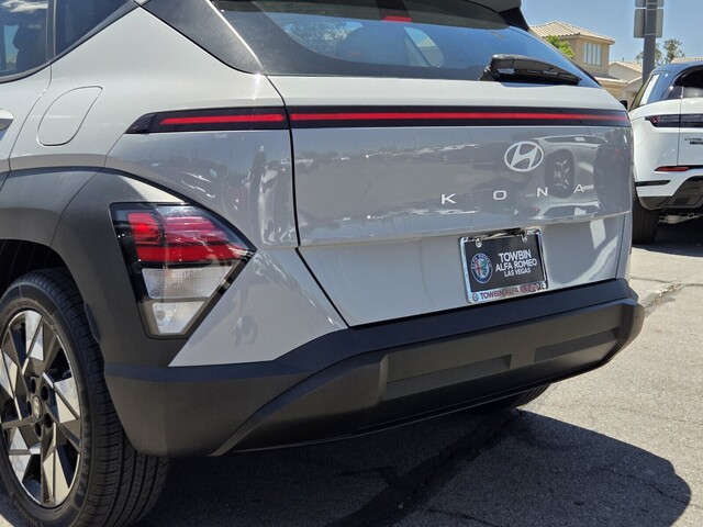 2024 Hyundai Kona SEL - Cyber Gray Metallic exterior view 5