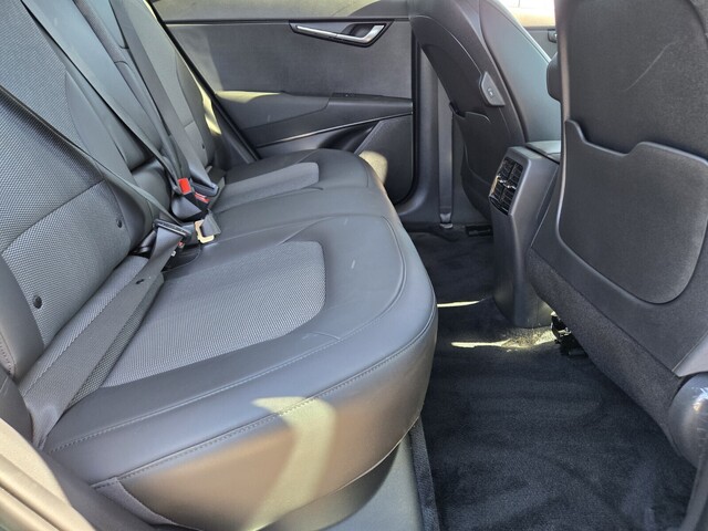 2023 Kia Niro EV Wind - Green exterior view 14