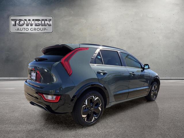 2023 Kia Niro EV Wind - Green exterior view 4
