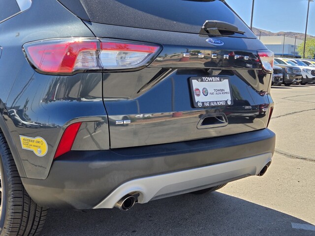 2022 Ford Escape Plug-In Hybrid SE - Blue Metallic exterior view 5
