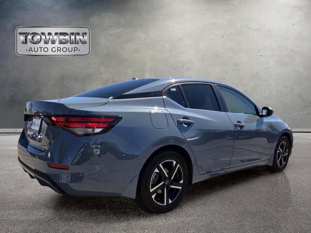 2025 Nissan Sentra SV - Gray Metallic exterior view 4