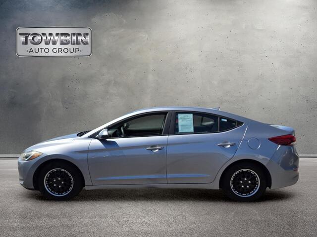 2017 Hyundai Elantra SE - Gray Metallic exterior view 7