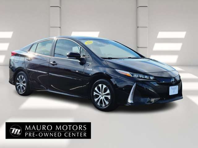 Pre-Owned 2021 Toyota Prius Prime FWD 5D Hatchback in North Haven
