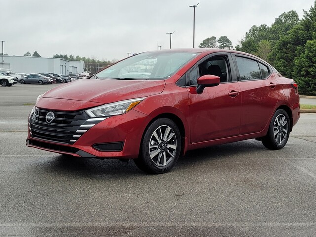 2025 Nissan Versa SV FWD