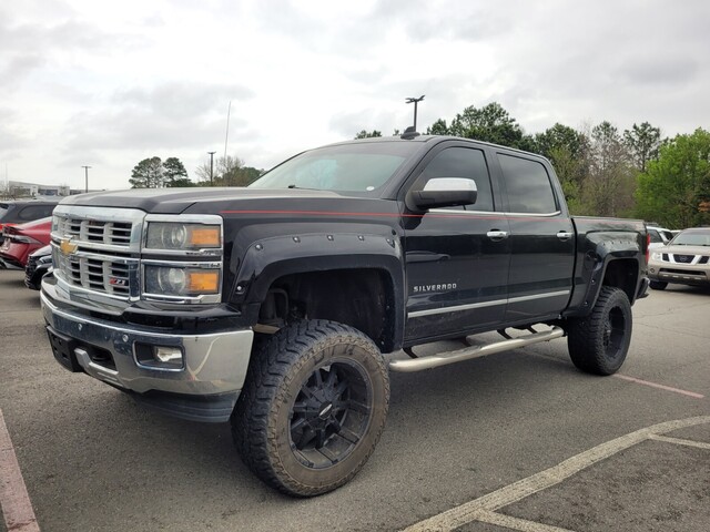 2015 Chevrolet Silverado 1500 LTZ Crew Cab 4WD