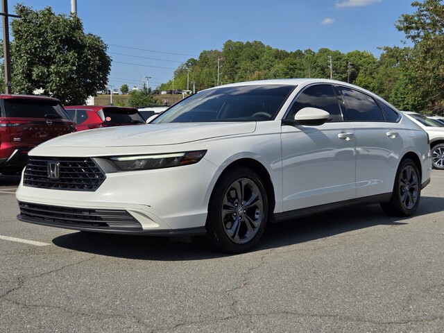 Platinum White Pearl 2023 Honda Accord Sedan Front-Wheel Drive Continuously Variable Transmission