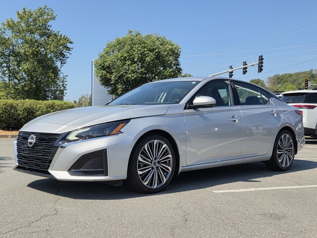  2024 Nissan Altima 2.5 SL FWD   
